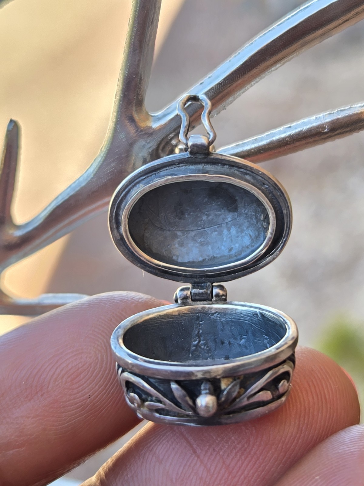 Sterling Silver Signed 925 HS Oval Prayer Box Pill Box Locket Necklace Pendant