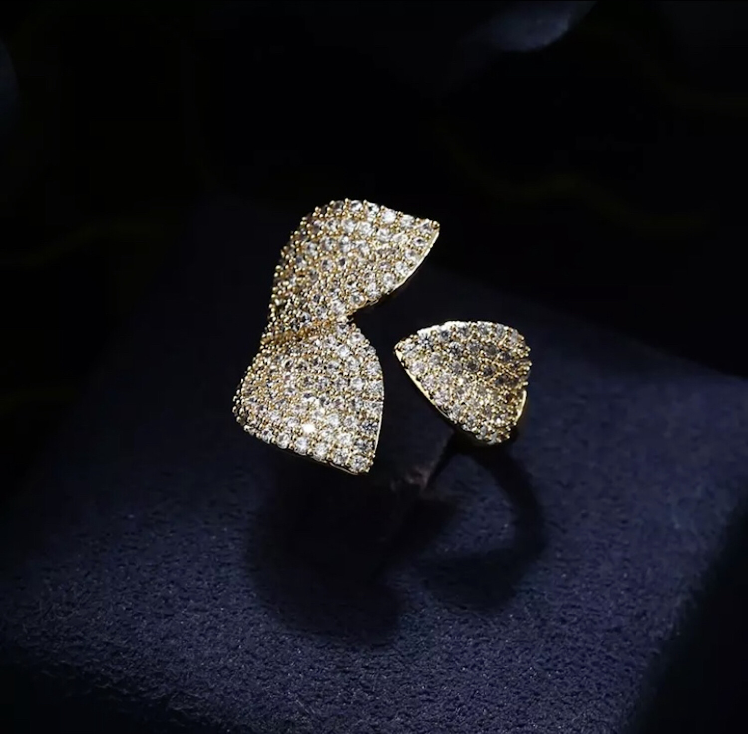 18k White Gold Plated Leaf Adjustable Ring made w Swarovski Crystal Stone