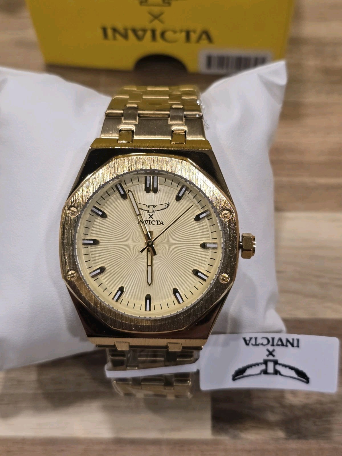 Invicta Specialty I by Invicta Men’s Watch – 42mm 69962 Gold W/Gold Dial New!