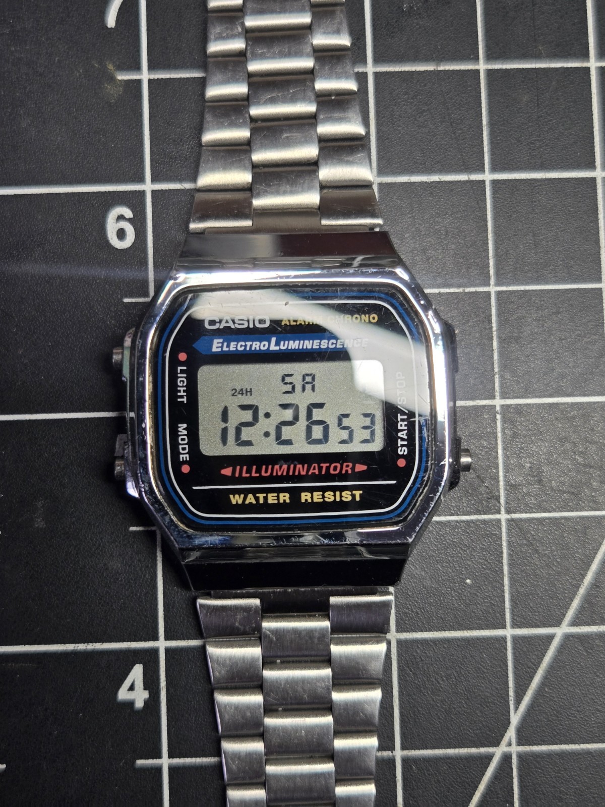 CASIO A168 Quartz Digital Watch Alarm Chrono Electro Luminescence SILVER – Great