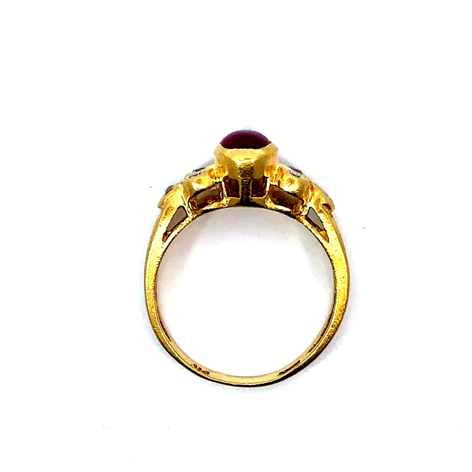 18K Yellow Gold Cabochon Ruby and Round Diamond Ring Size 6