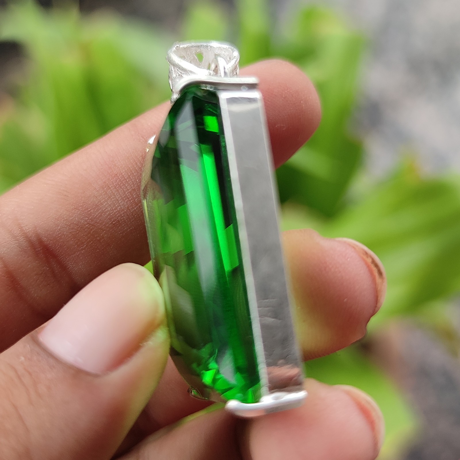 Natural 97.95 Ct Emerald Shape Green Topaz Gemstone Pendant 925 Sterling Silver