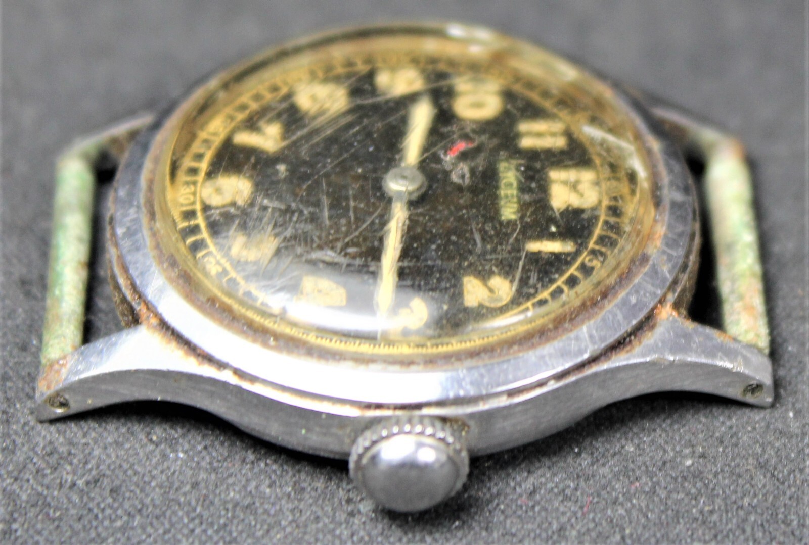 Lyceum 29mm Military-Style Man’s Watch w/ Black Dial – Vintage – Runs
