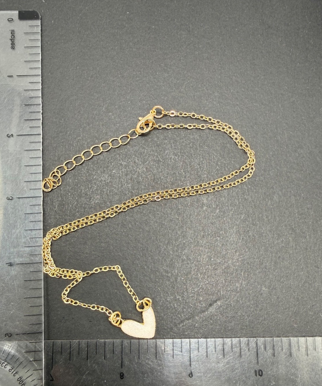 Heart-Shaped Pendant Necklace Elegant 18” Chain Minimalist Fashion Jewelry Y1