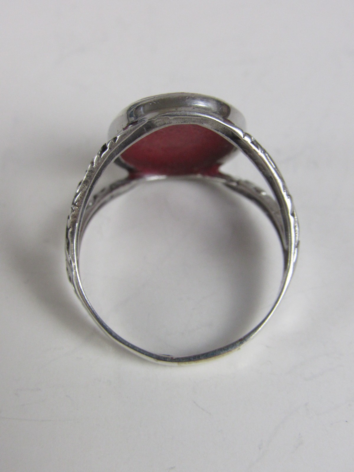 Sponge Coral Solitaire Ring in Sterling Silver Size 9.0 JK078