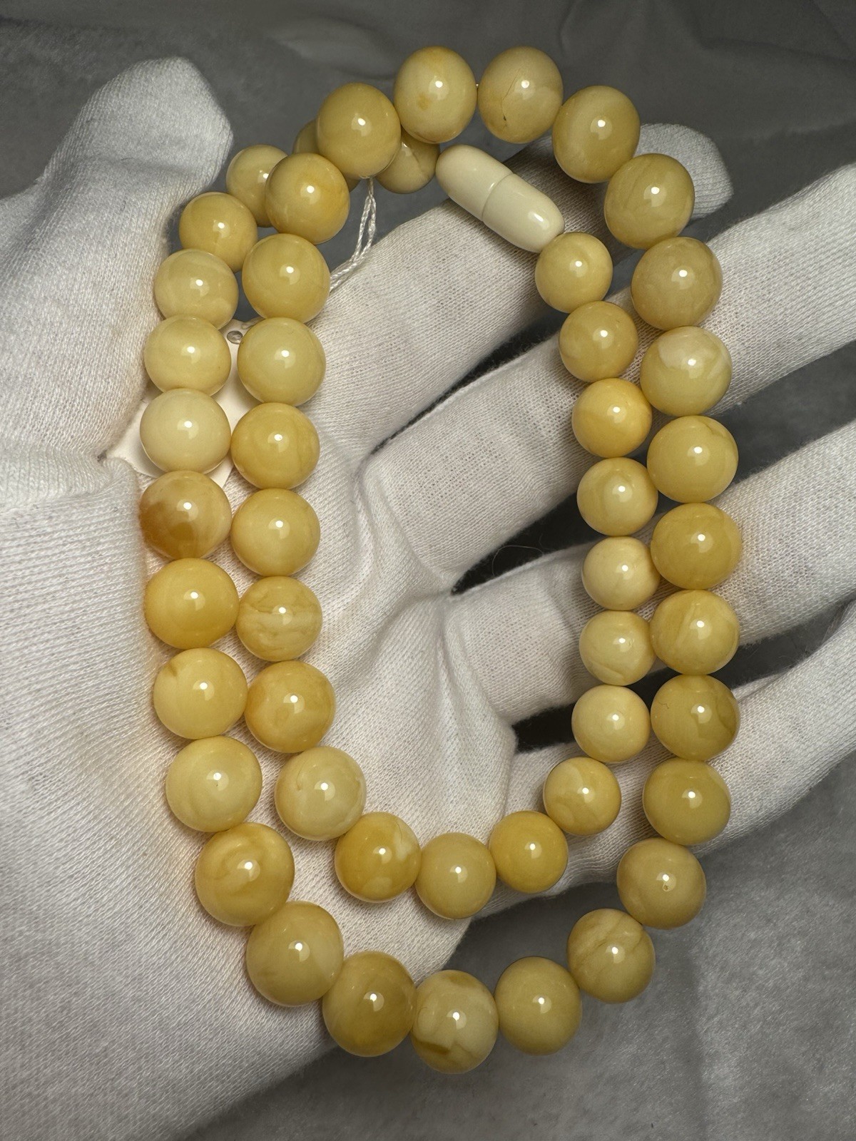 Genuine Baltic Amber Necklace-Polished Round Bead 10.1-10.9mm 53cm 32.16g