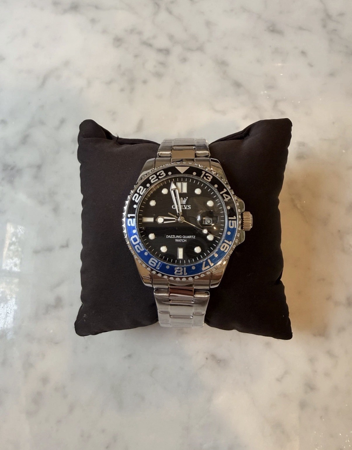 OLEVS 3610 Men’s Luxury ‘Batman’ Dive Watch – Black/Blue Bezel, Quartz, Date, SS
