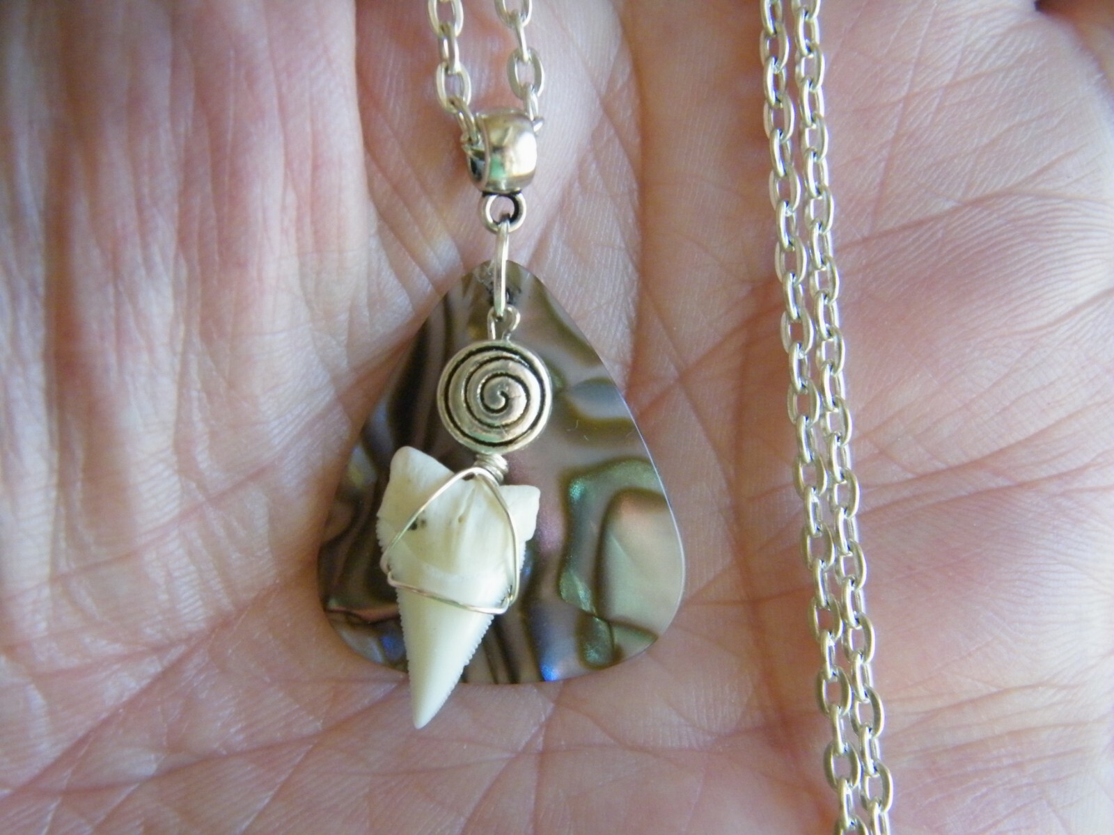 SHARK Fossil Tooth Necklace Real Teeth Faux Abalone Shell 23″ Silver Chain NEW!