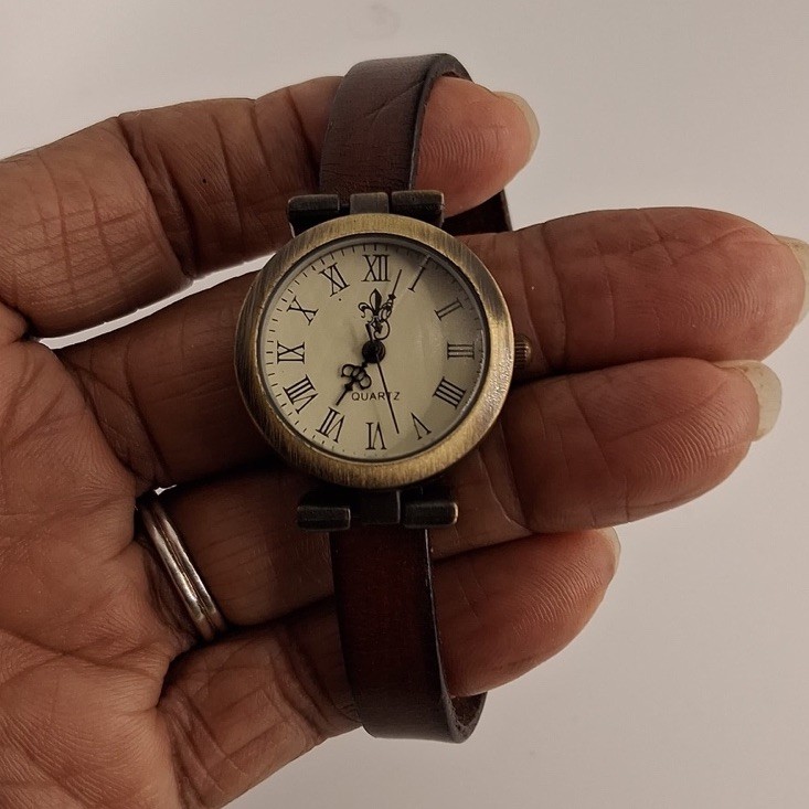 Womens Fleur De Lis Antique Bronze Tone Roman Numeral Leather Snap Strap Watch