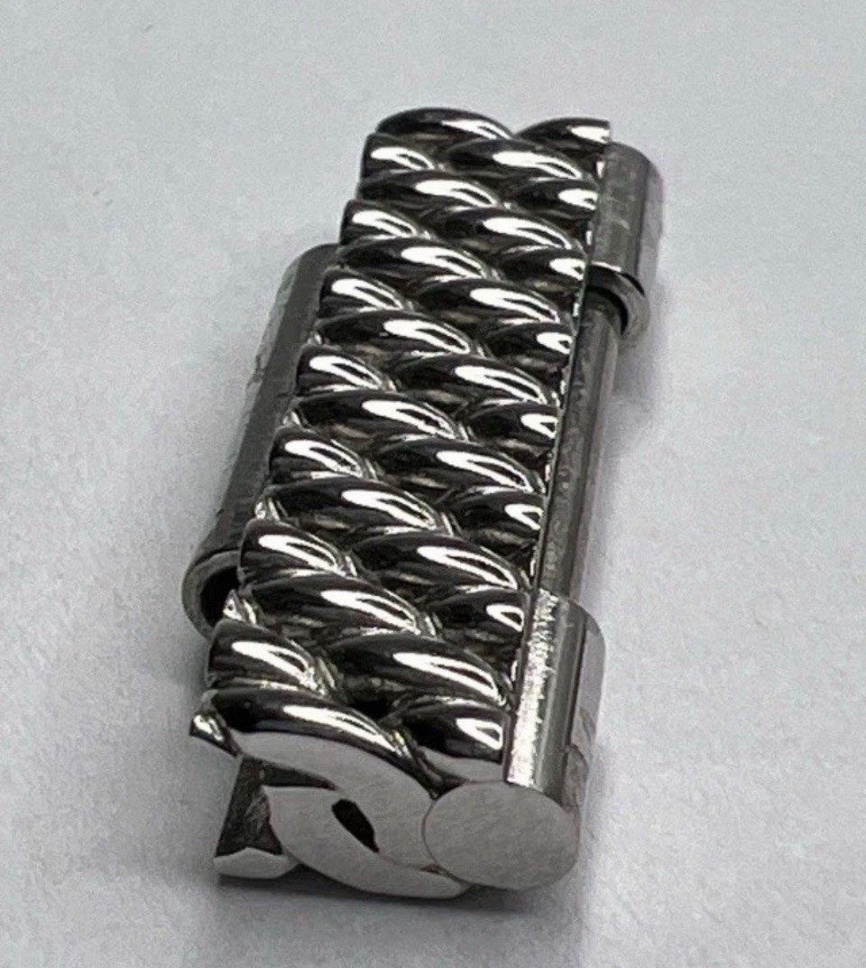 Authentic Breitling 18 mm Milanese Mesh Stainless Steel Link w/ Screw