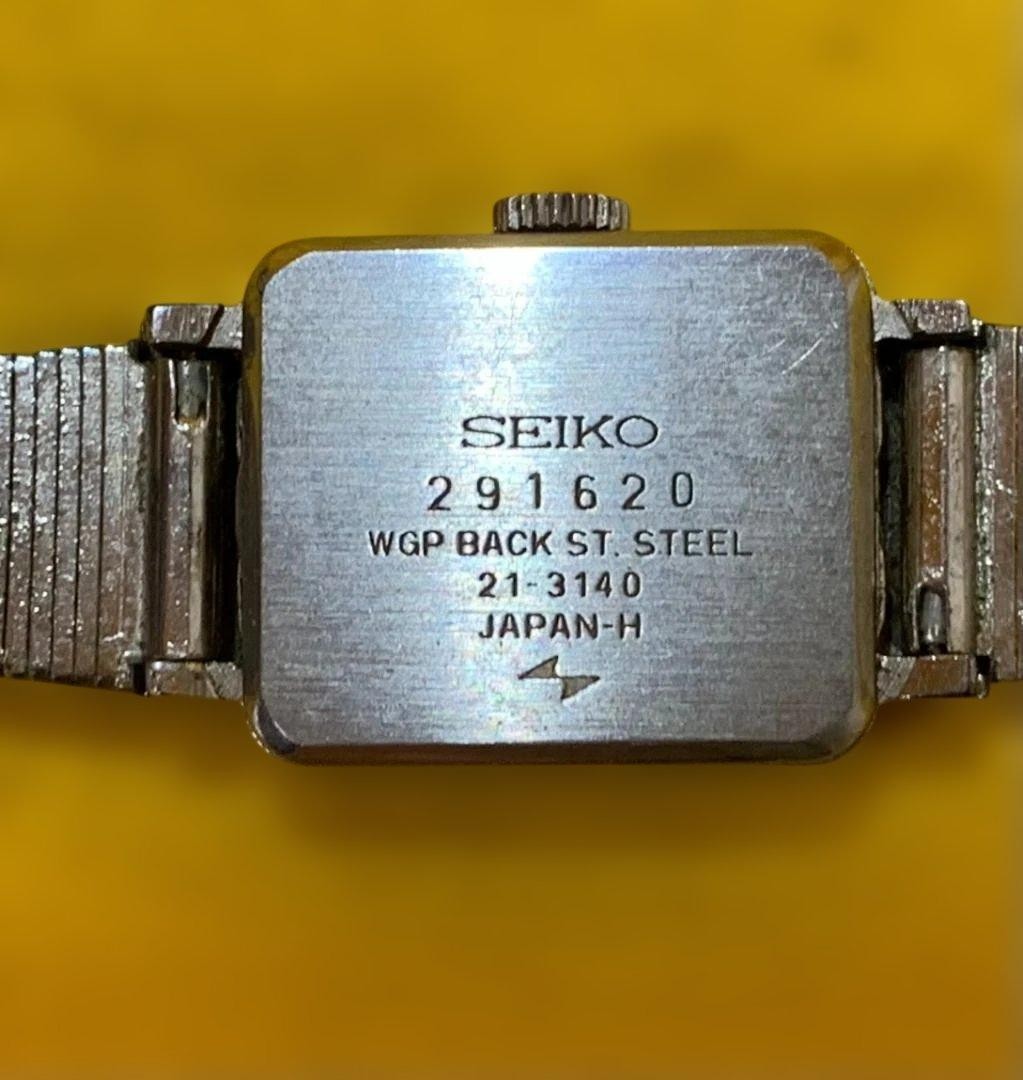 SEIKO rhinestone manual winding ladies’ watch, 17 jewels, as-is condition!