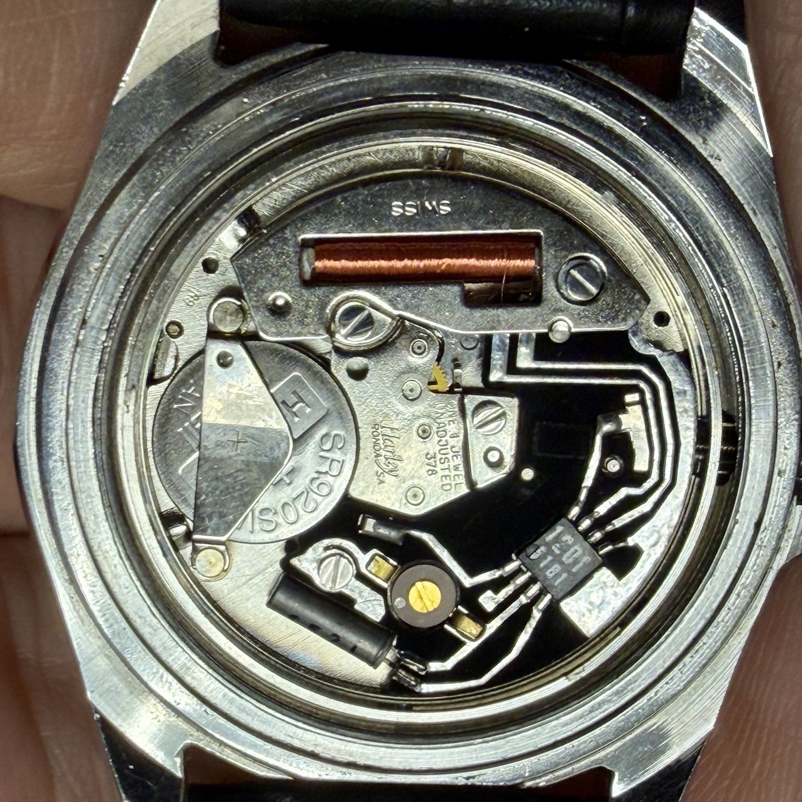 Vintage AUREOLE Moon Phase Quartz SW-224 Men’s 39mm Diver Watch Compass Bezel