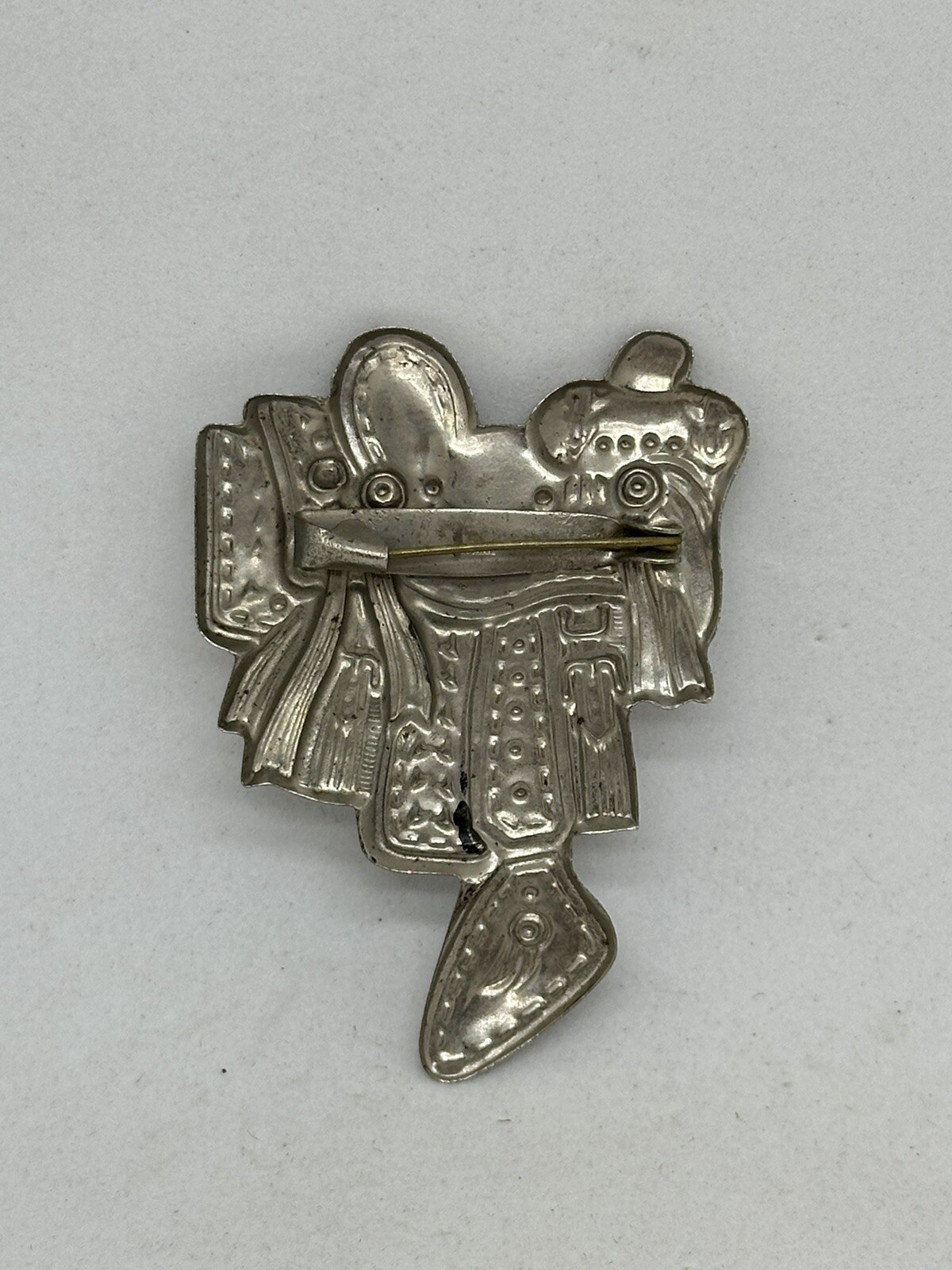 Vintage Horse Saddle Silver-Tone Brooch ~ Made in Japan ~ 2-1/8″ x 1-5/8″