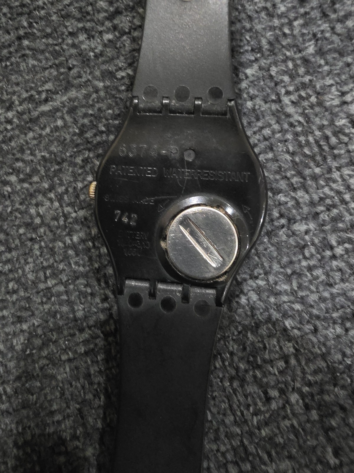 SWATCH Lancelot GB110 Gent Vintage 1986 “Coat of Arms” Working Good Condition