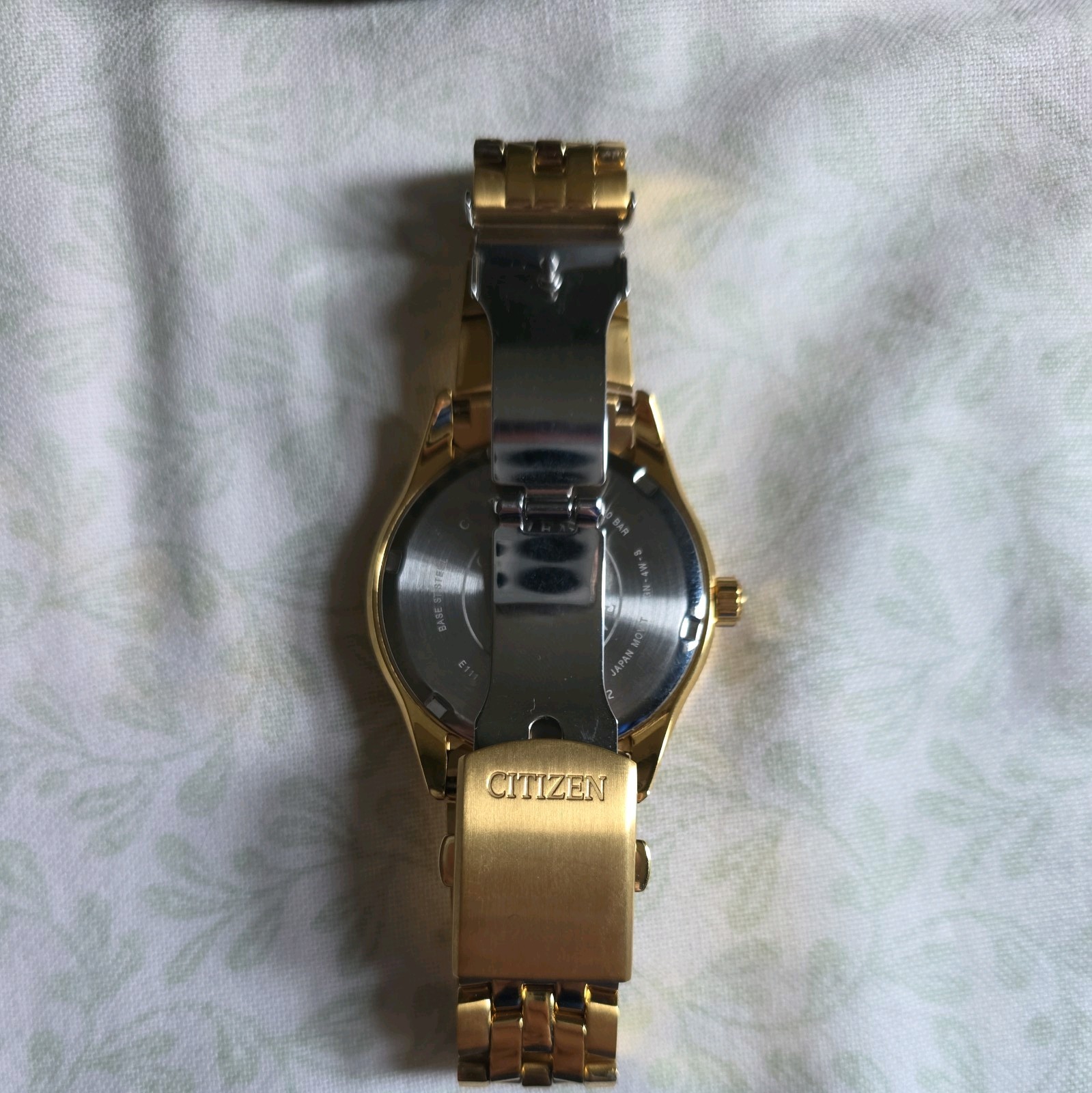 Citizen Eco-Drive E111-R007301 St.Steel Black Gold 100M Solar Mens Watch 38MM