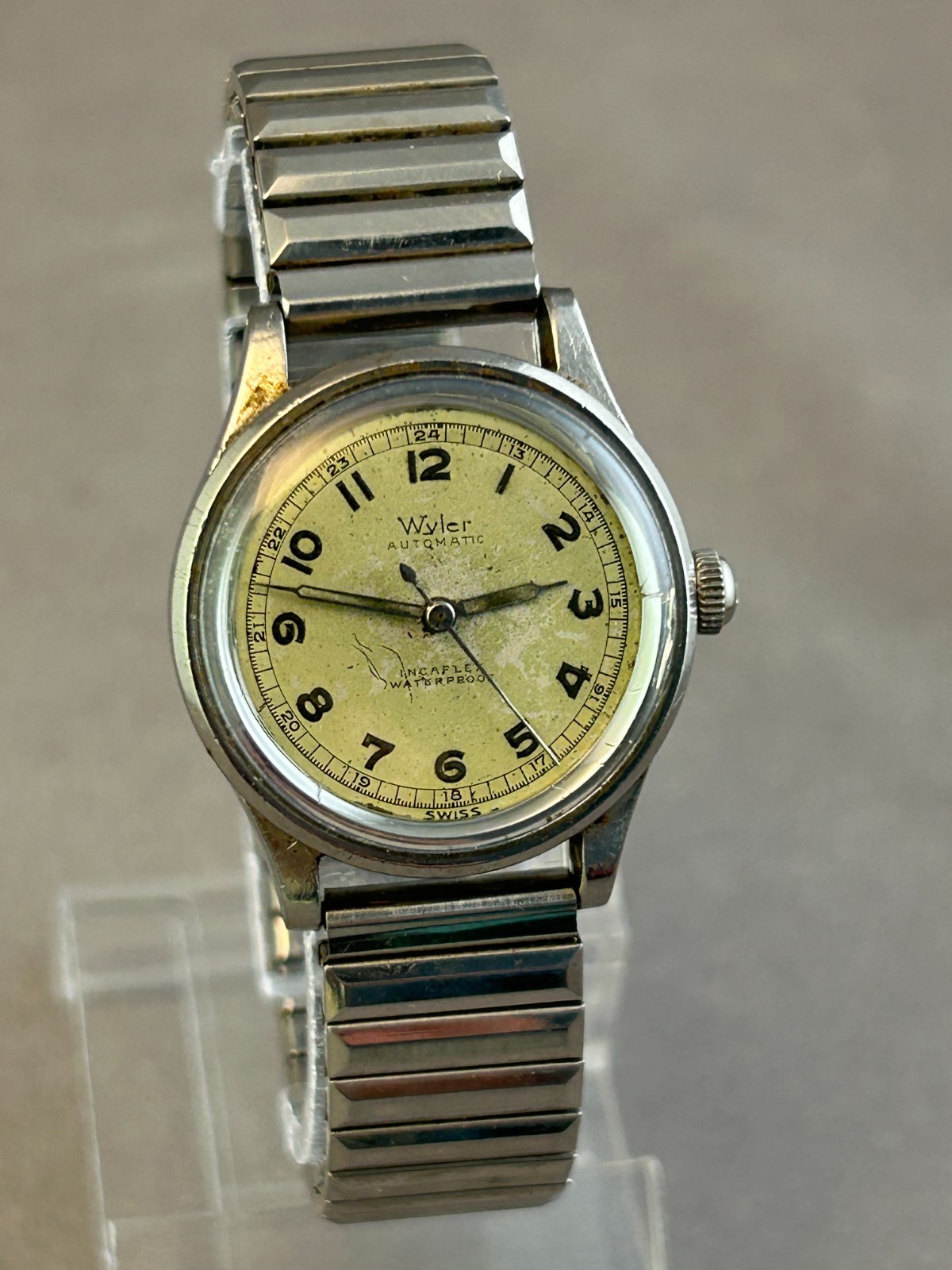 Wyler Bumper Automatic Incaflex Mens Watch, 1940’s, Front Load Case, Runs