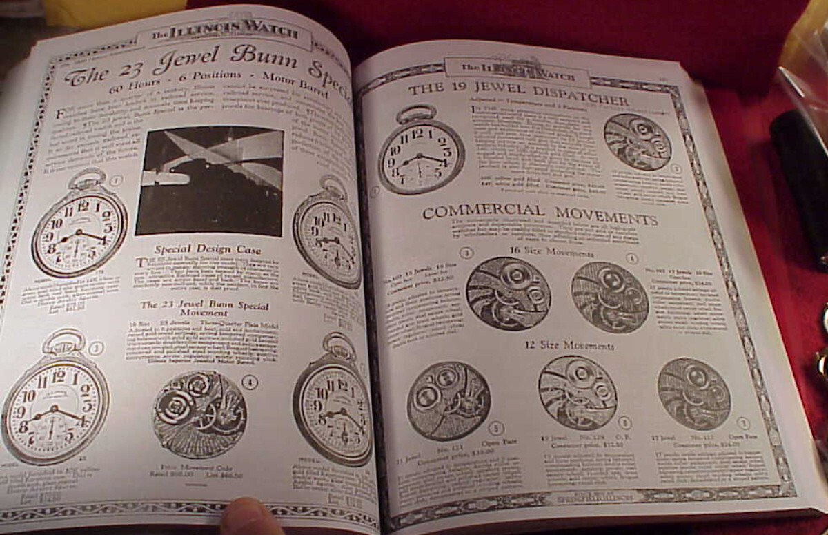 ILLINOIS BOOK American Pocket Watches Volume Two Roy Ehrhardt 2010 424 pages