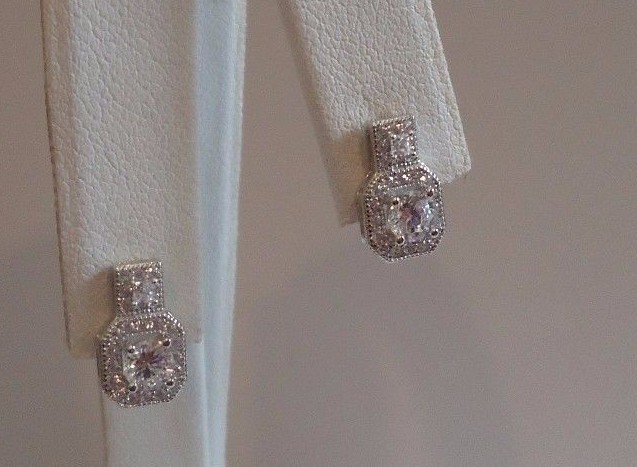 925 STERLING SILVER NECKLACE PENDANT & EARRING 2.50 CT LAB CREATED DIAMONDS