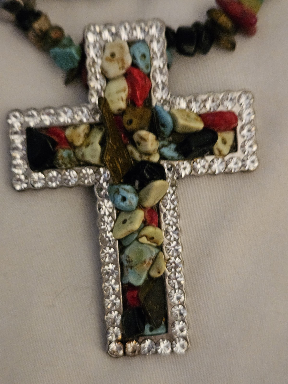 Cross Pendant Necklace & Earrings Set, Colorful Chip Stone Beads Fashion Jewelry