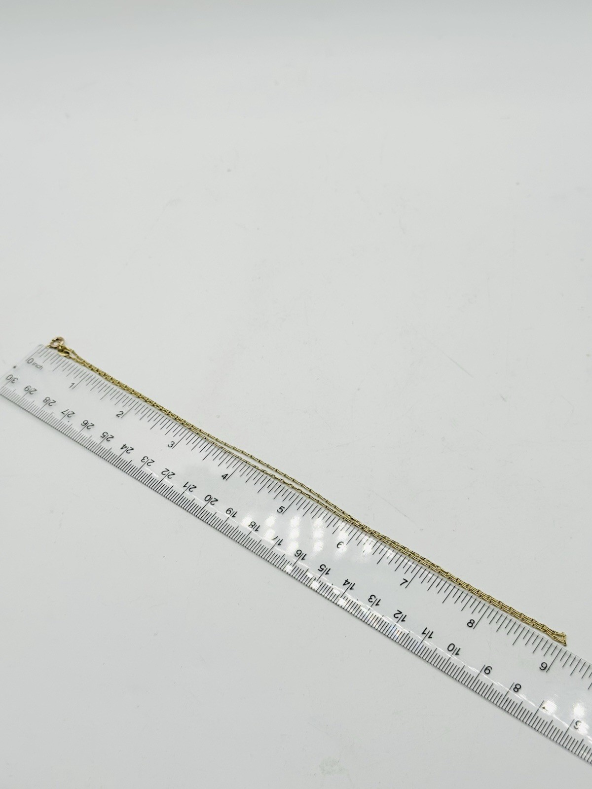 14K Yellow Gold 1.4mm Chain Link Necklace 3.14 grams Stamped 585 Italy 18” G1