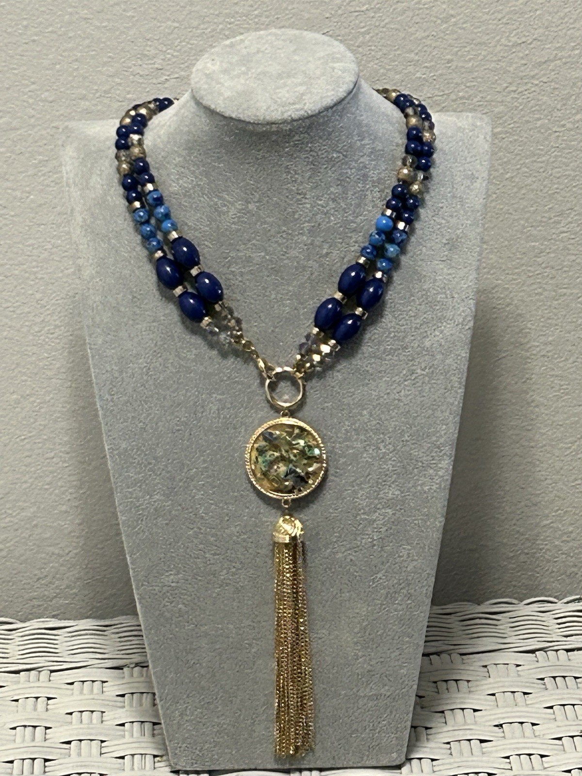 Beaded Necklace Blue/Gold/Clear Beads Ornate Gold-Tone Abolone Pendant & Tassel