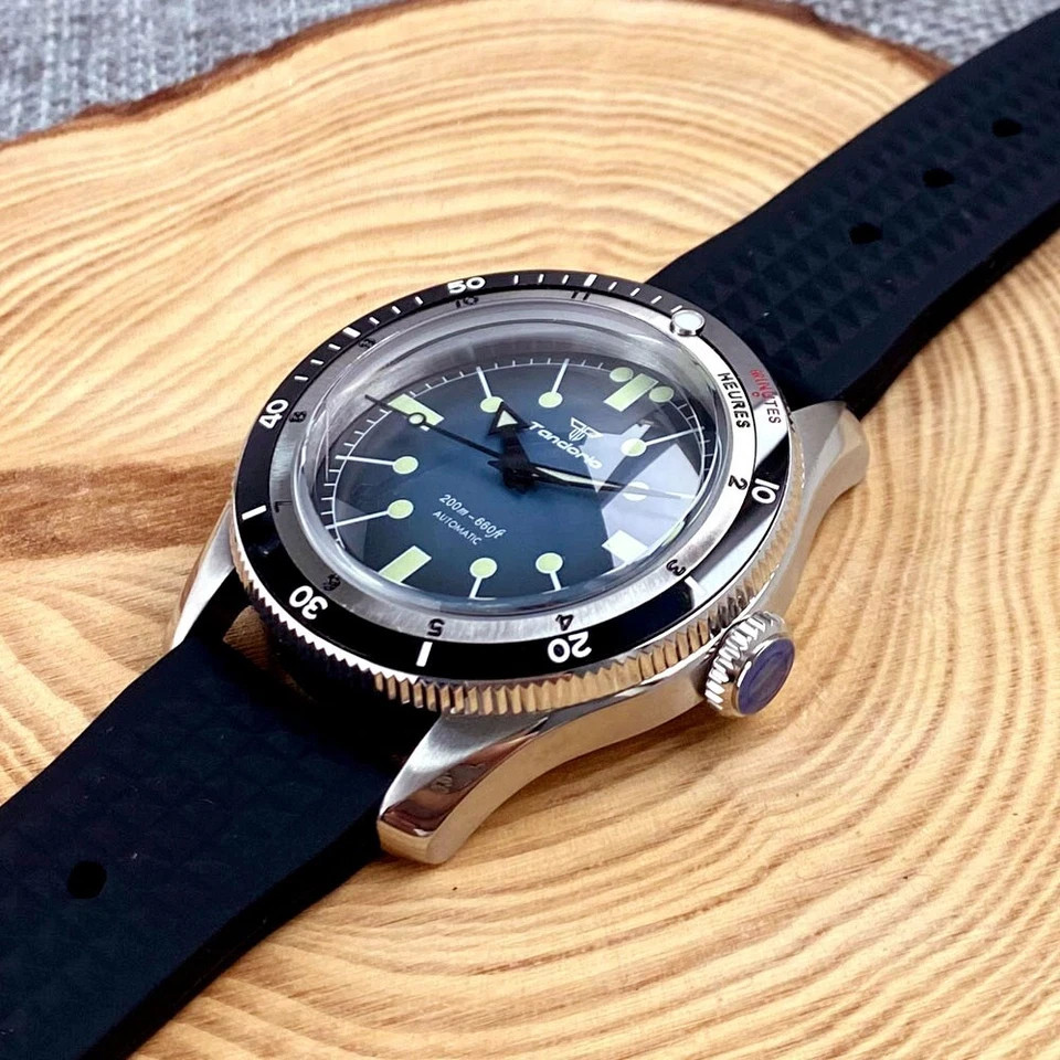 20ATM Diver Tandorio 40mm Sapphire Red Blue Japan NH35A Automatic Men Watch Lume