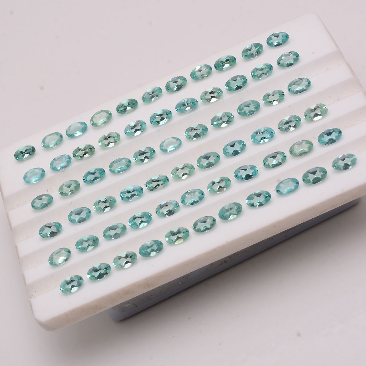35 Pcs Natural Apatite Neon Green 5mmx3mm Oval Cut Untreated Stunning Gemstones