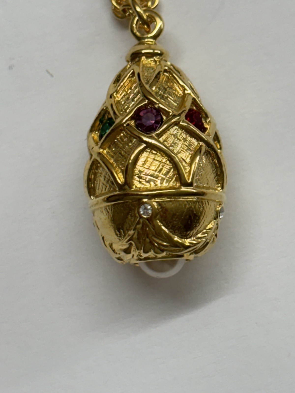 Vintage Joan Rivers Jeweled Egg Pendant NecklaceGemstones Gold Tone Egg