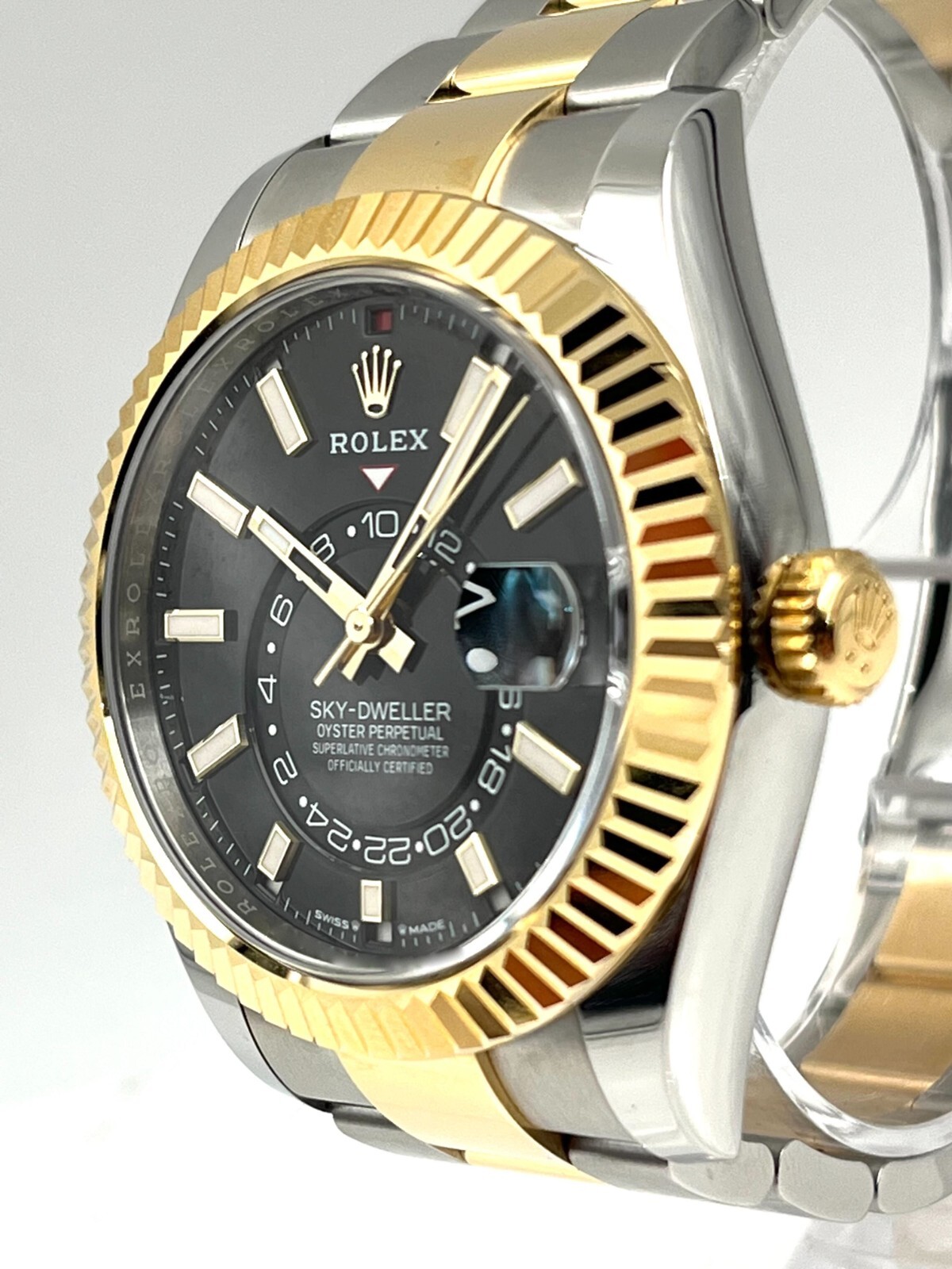 Rolex Sky-Dweller Black Dial Two Tone Oyster Bracelet 336933 Pre-Owned 2023