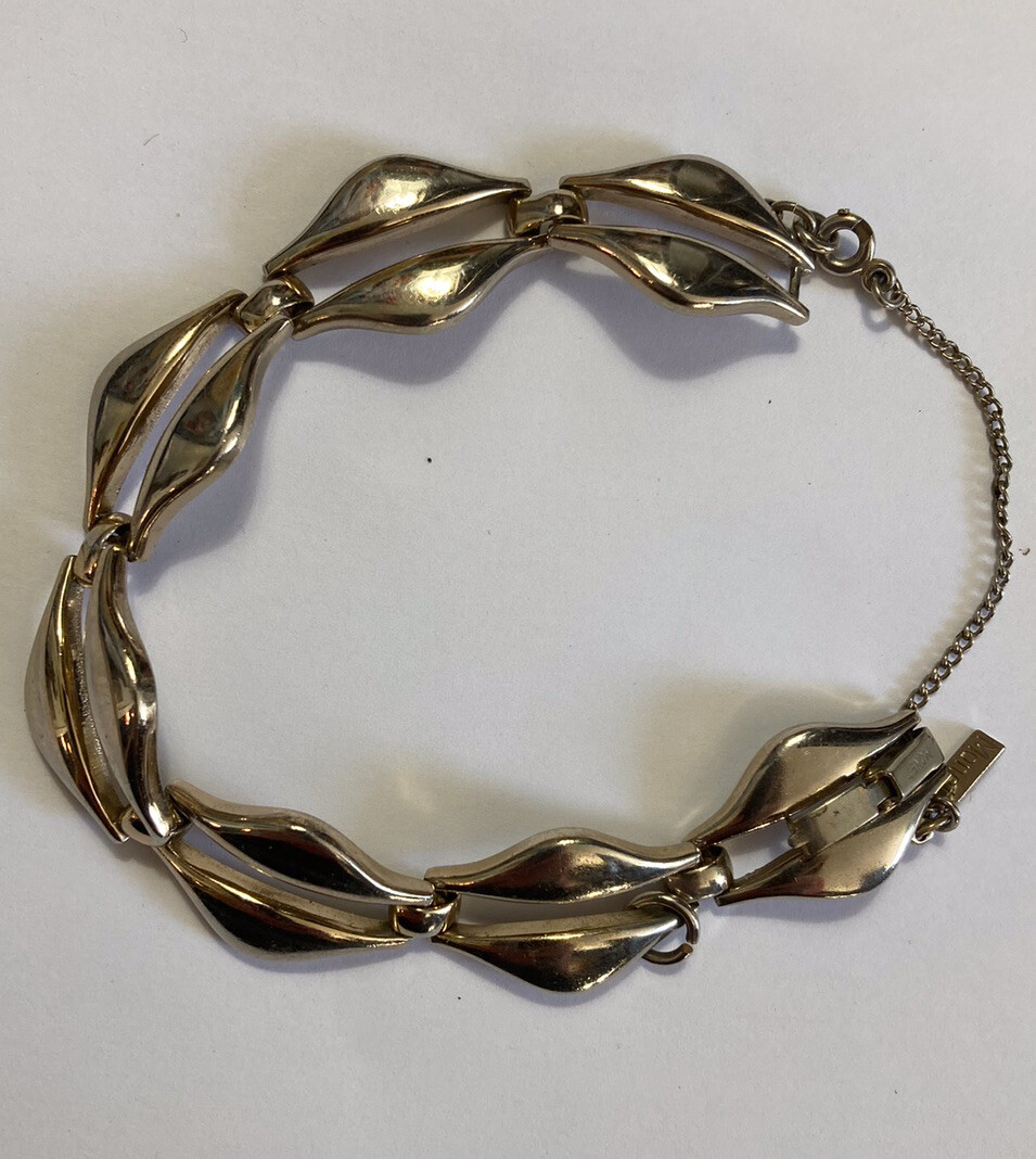 Monet Midcentury Space Age Link Bracelet with Safety Chain 7”