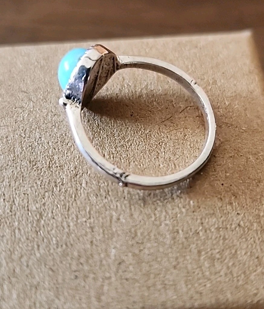 Faux Turquoise Silver Toned Ring Size 5 Women’s Ring Size 5