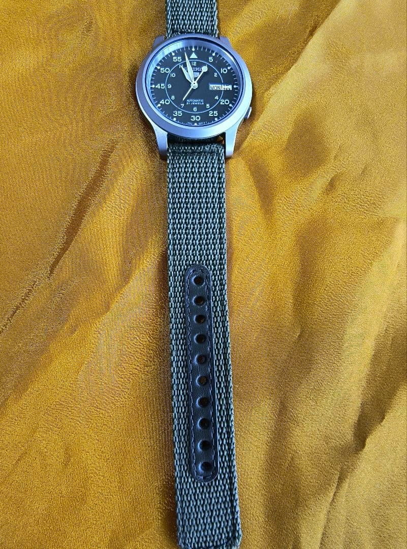 Seiko SNK805 Watch Tested & Works 2871