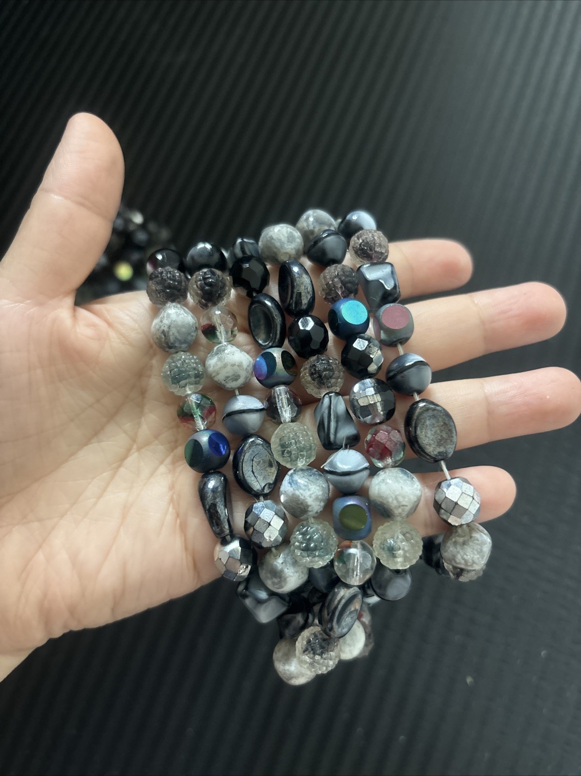 Unsigned But Guess Old Vintage Glass Bead Necklace Earrings And Bracelet