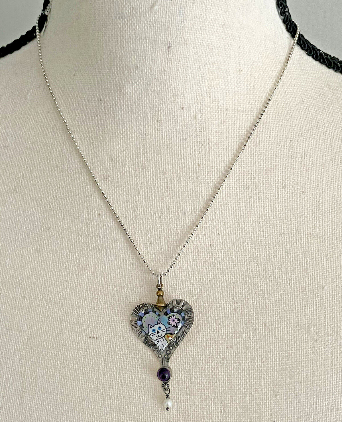 MILLODOT Jane Carpenter Cat Heart Sterling Lucite Pendant necklace