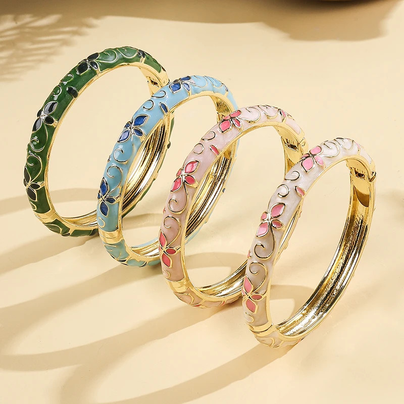 Flower Pattern Enamel Cloisonne Bracelet for Women Retro Gold Color Plated Bangl