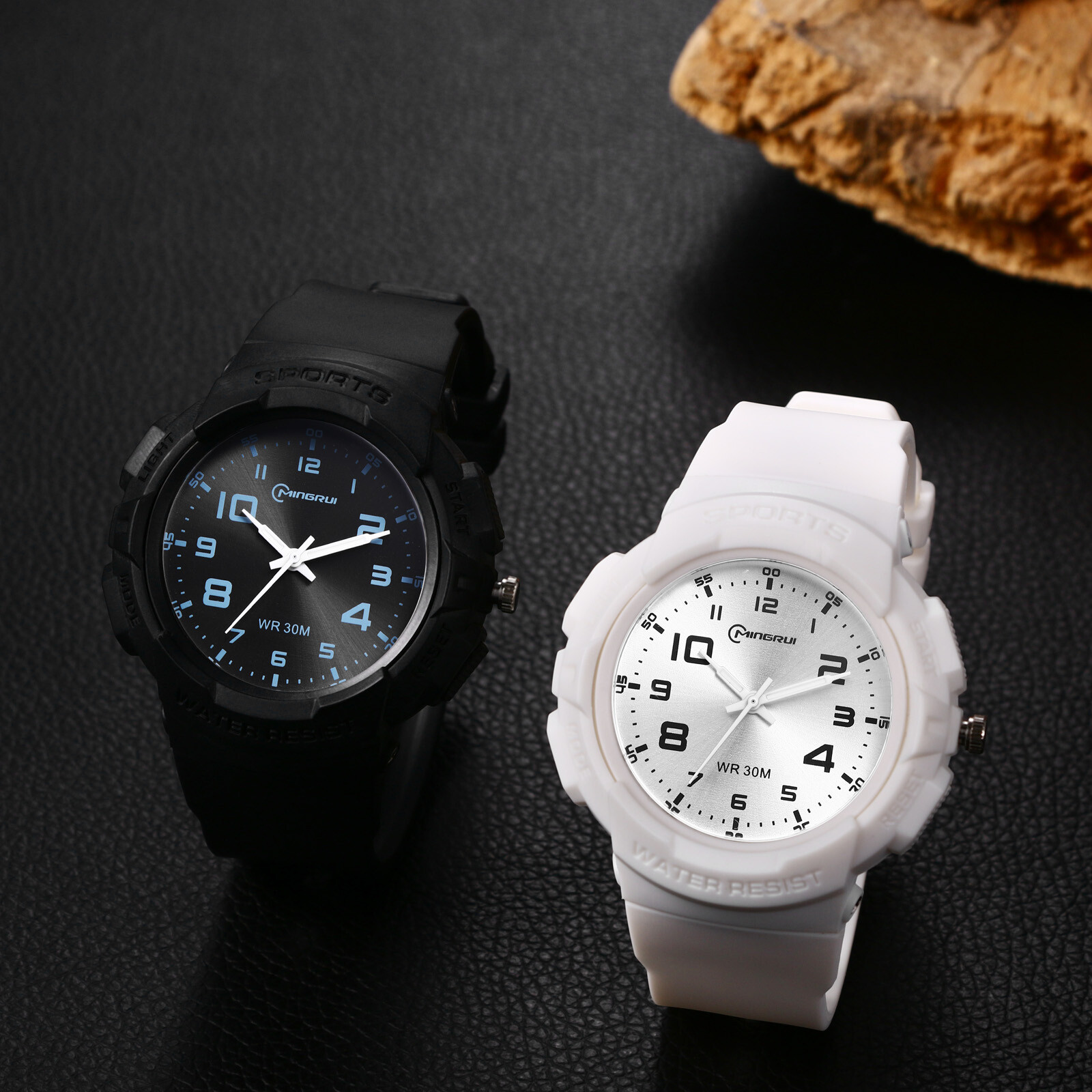 Kids Waterproof Analog Sports Quartz Watch Silicone Boys Girls Easy to Read Dial