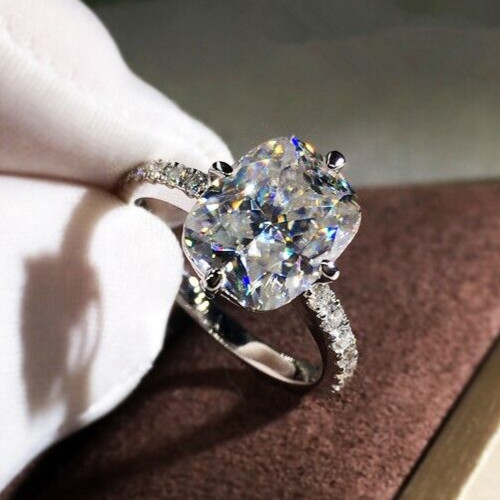 925 Silver Plated Valentine Gift Jewelry 2 CT Simulated Diamond Sparkle Ring |