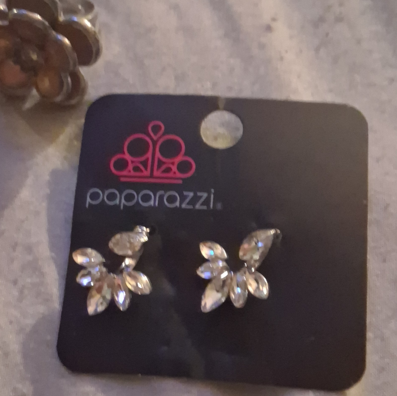 Paparazzi Women’s Fashion Jewelry Mixed Lot: 3pc Earrings & Ring, Silver