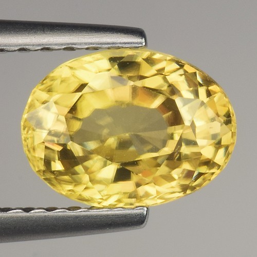 2.26Cts CLEAN NATURAL UNHEATED BROWN ZIRCON OVER CUT GOOD LUSTER GEMSTONES M524