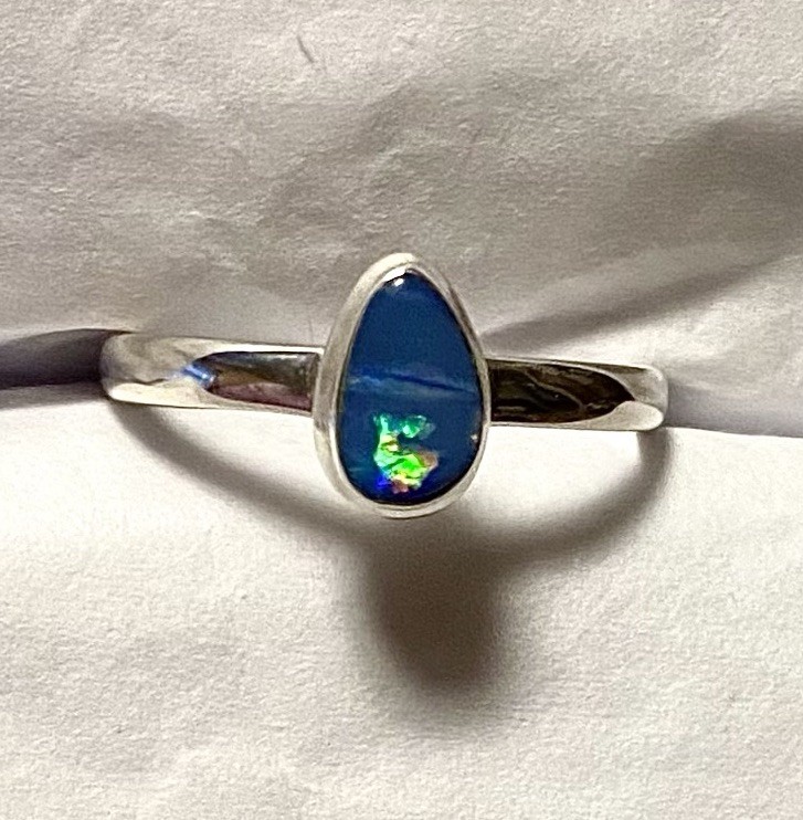 Beautiful Natural Australian Opal Ring 925 Sterling Silver Size 8❤️