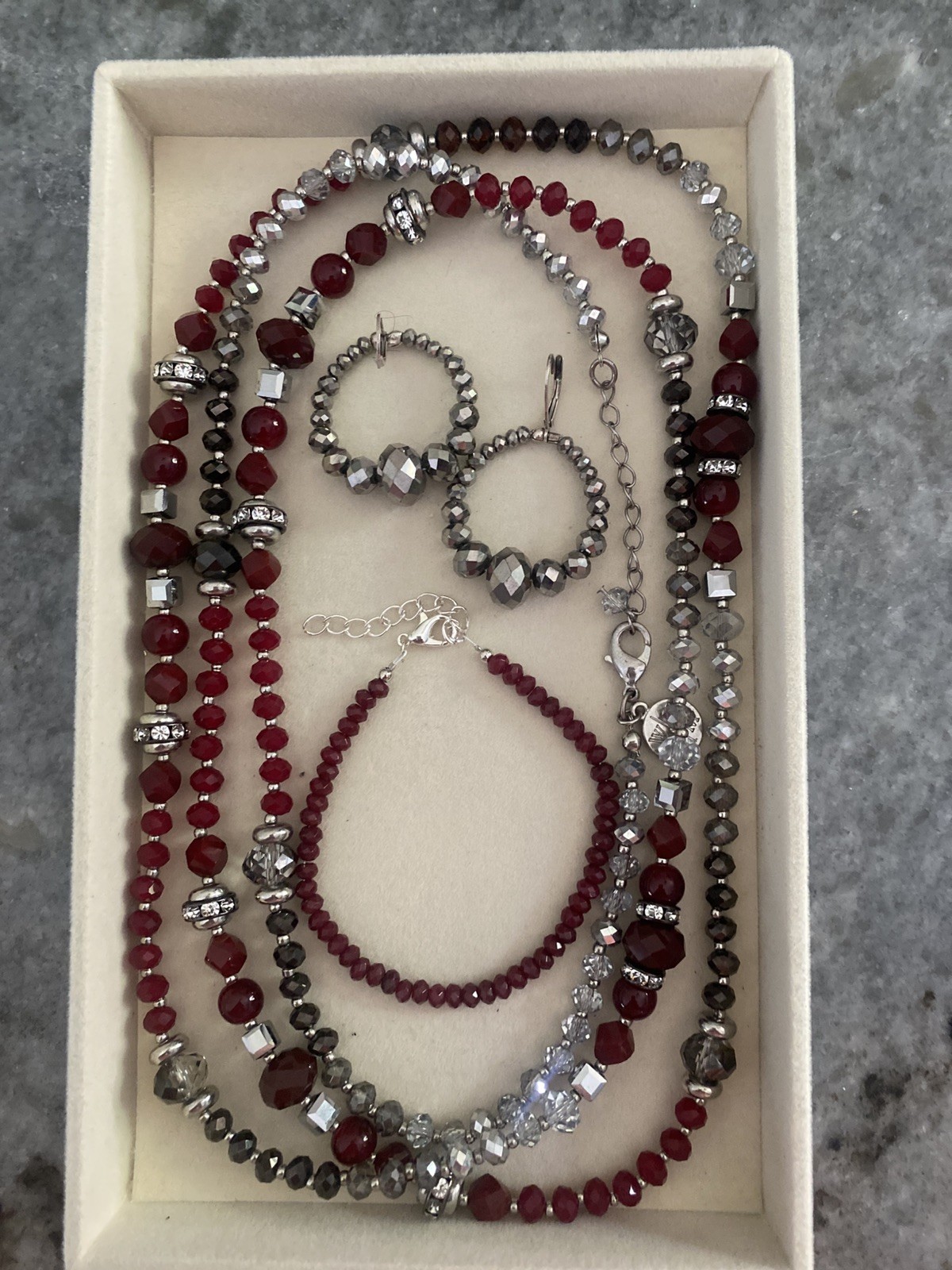 WHITE HOUSE/BLACK MARKET necklace bracelet earrings garnet 3 PC SET gemstones