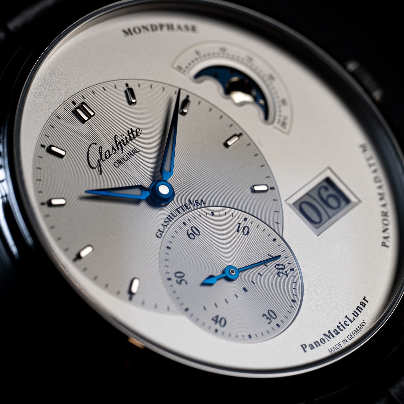 2024 Glashütte Original PanoMaticLunar 1-90-02-42-32-05 Full Set Box & Paper