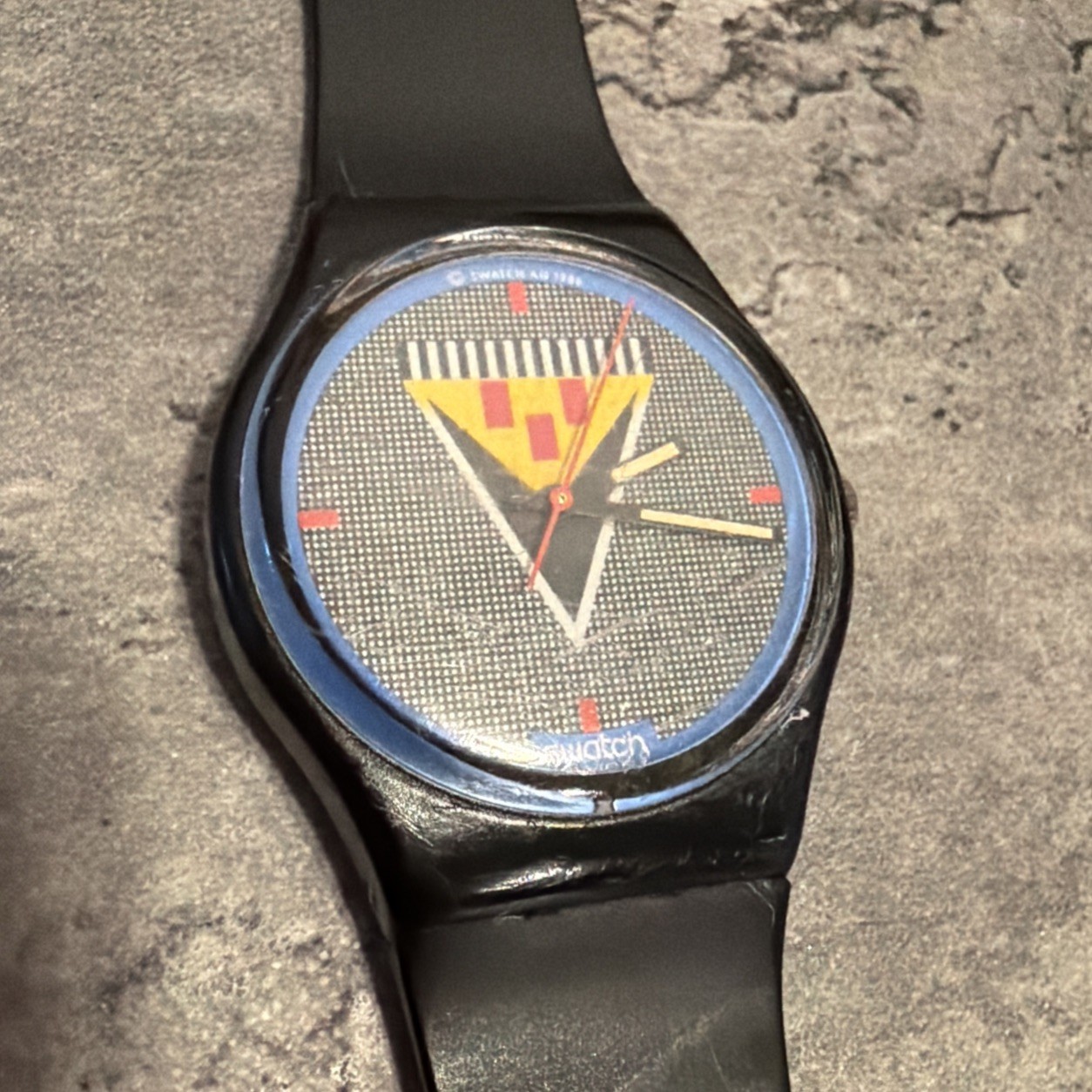 VINTAGE Swatch Watch LANCELOT GB110 Coat Of Arms (34mm) Free Shipping