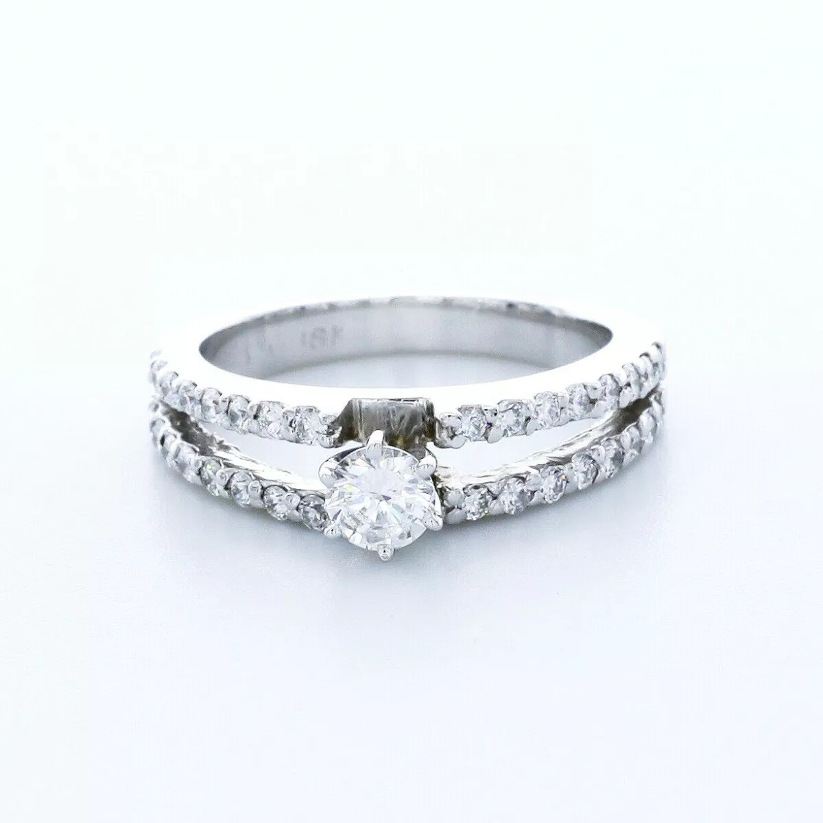Side Stone Engagement Ring Solid 18K Gold 1.26 Carat Round Natural Diamond H VS2