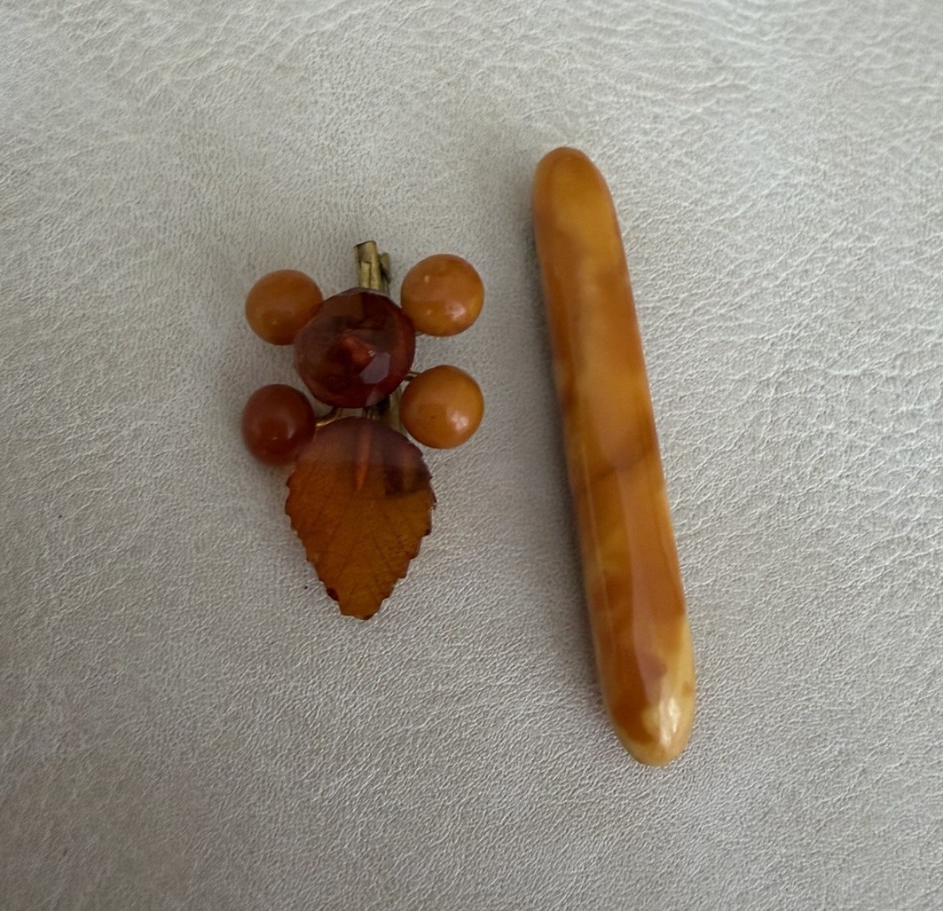 BALTIC AMBER Egg Yolk Men Tie Pin Clip & Brooch