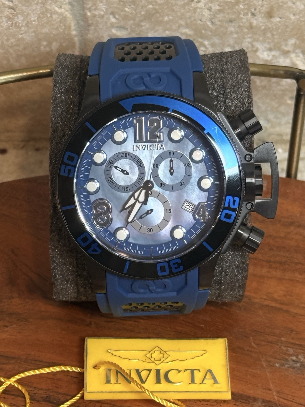 Invicta Bolt Zeus 90233 Blue MOP Dial Chronograph Men’s Watch Needs New Battery