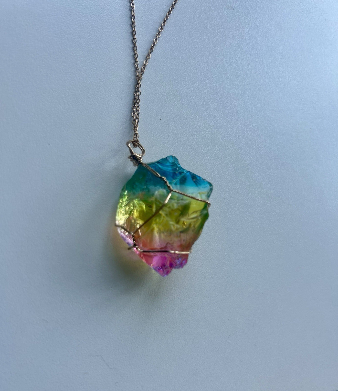Multicolor Rough Crystal Wire-Wrapped Freeform Charm Pendant Cable Necklace