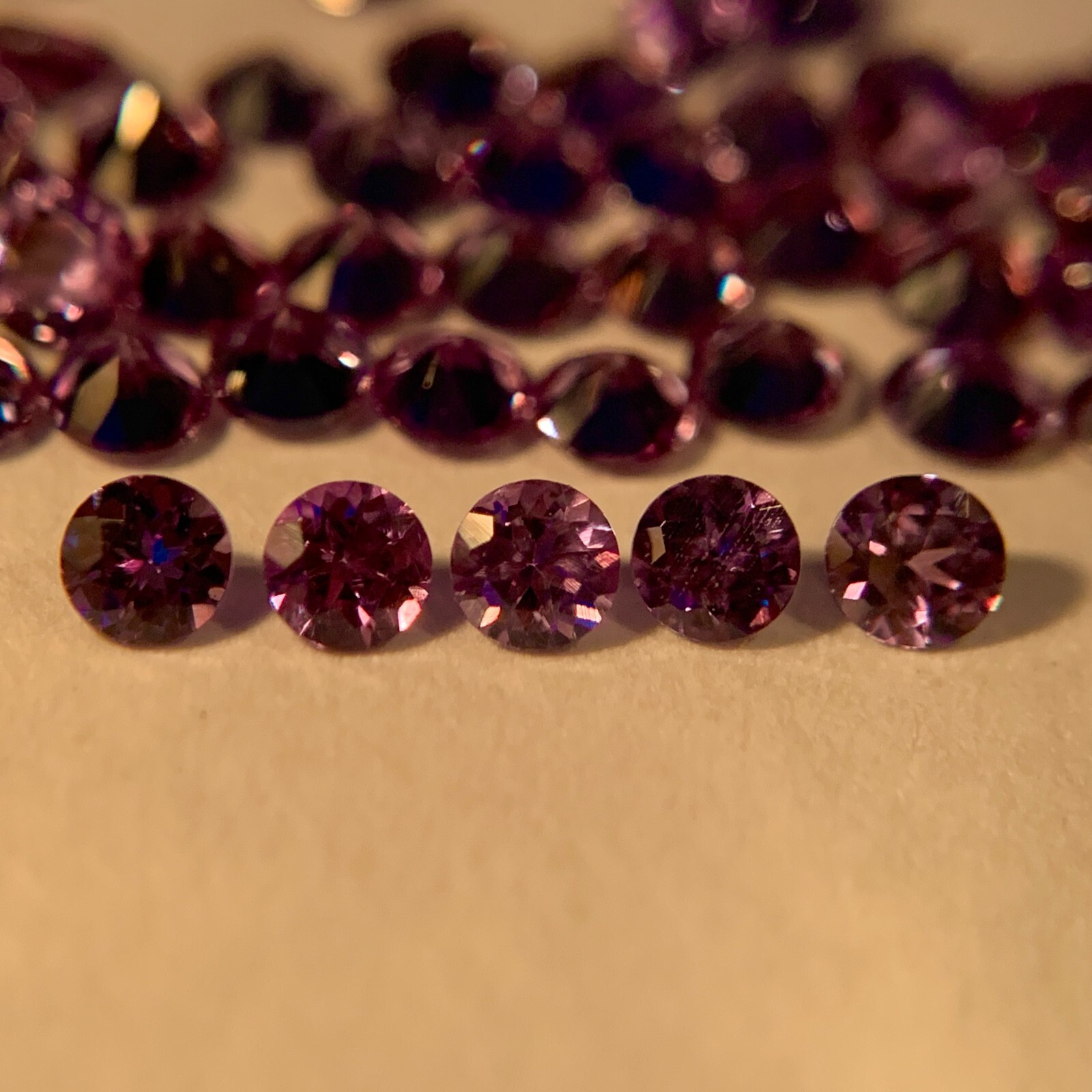 Natural Color Change Garnet Lot 1.5 to 2.5 MM Round Shape Faceted Gemstone Lot