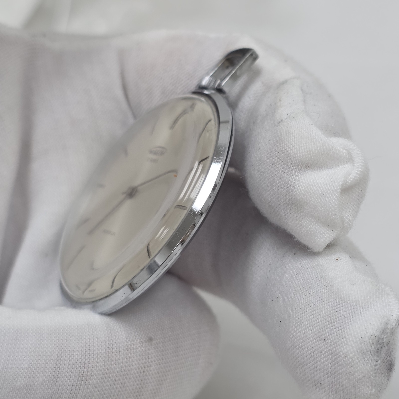 Vintage Aureole Pocket Watch Slim Silver Tone Auroflex Mechanical Wind Up Swiss