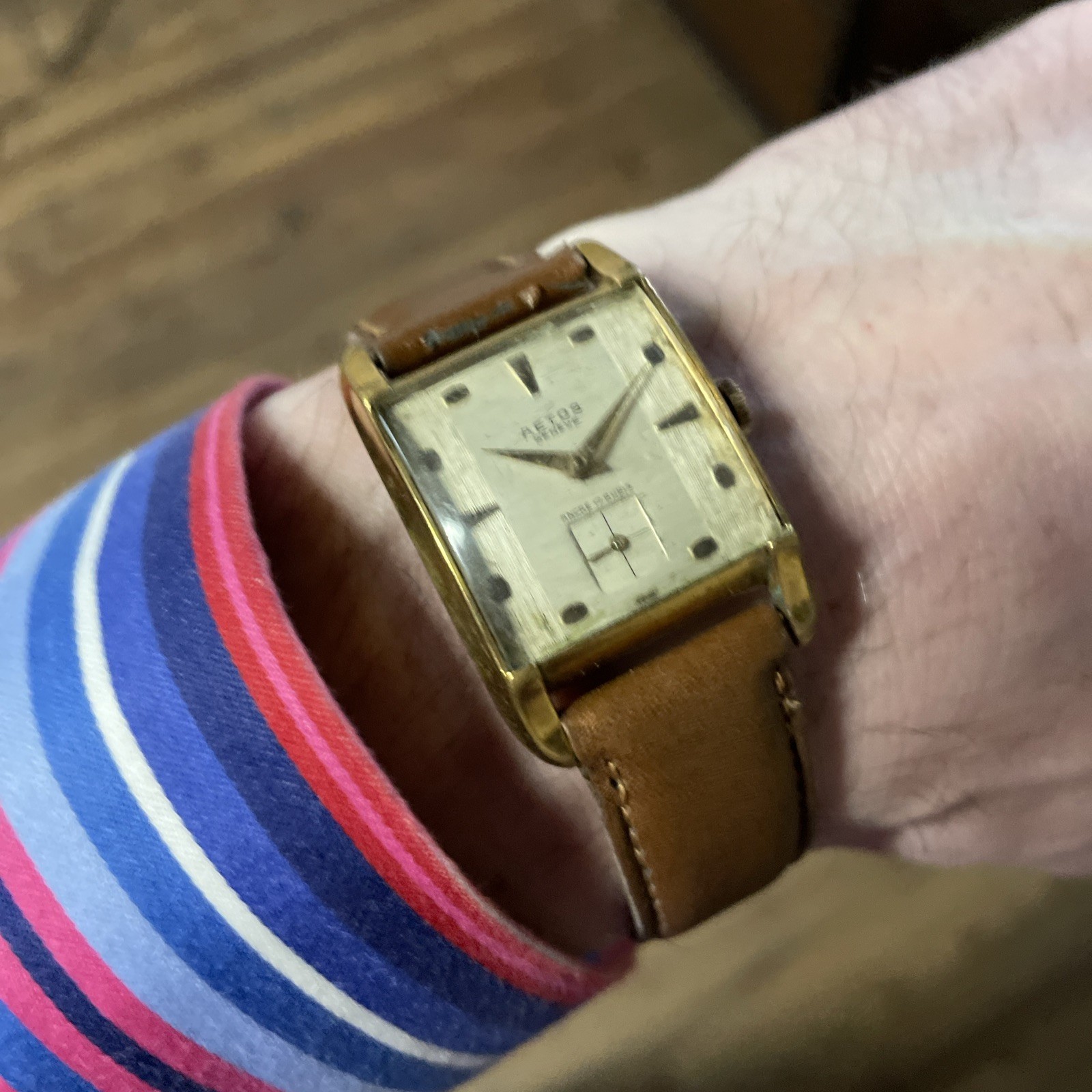 AETOS GENEVE watch Swiss vintage manual square art deco fancy lugs 1940s